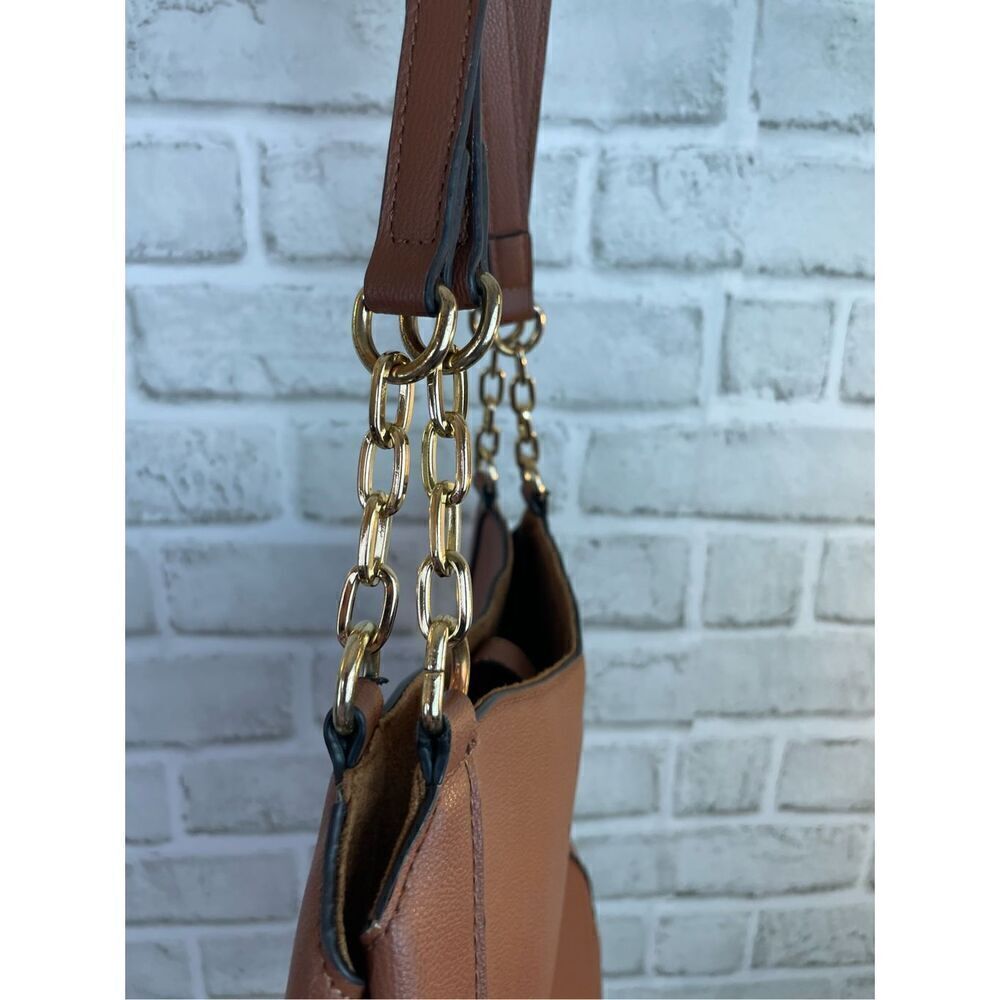 Seven Days Lifestyle & Dreams Vegan Leather Shoulder Bag Brown with Gold Chain - Picture 6 of 14